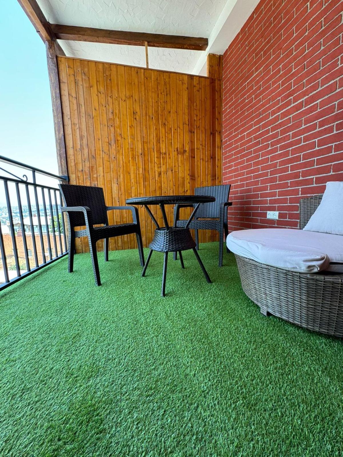 Honeymoon Apartments In Old Tbilisi Exterior foto